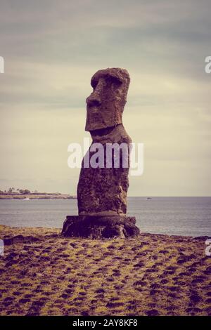 Moai statue, ahu akapu, easter island Stock Photo
