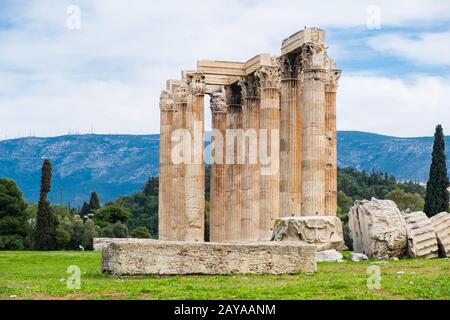 Ruins of the ancient Temple of Olympian Zeus in Athens Stock Photo