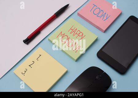 Writing note showing Happy Monday. Business photo showcasing telling that demonstrating order to wish him great new week Note pa Stock Photo