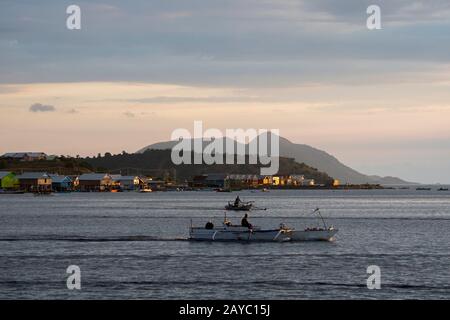 View of Bungin Island, off the coast of Sumbawa Island, Indonesia, home to a group of Bajau Sea Gypsies, famous for living in stilt houses above the w Stock Photo