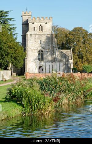 St Cyr's Church & Stroudwater Navigation Canal, Stonehouse, Gloucestershire, UK Stock Photo