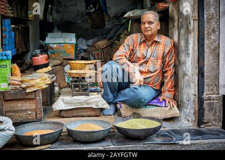 colorful streetlife  on market of Jodhpur, Rajasthan, India Stock Photo