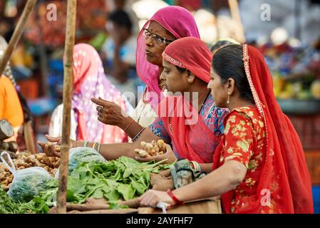 colorful streetlife  on market of Jodhpur, Rajasthan, India Stock Photo