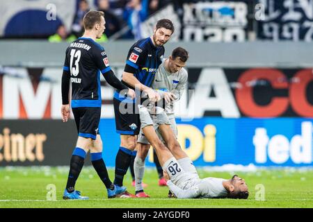 Duesseldorf, Germany. Paderborn, Deutschland. 15th Feb, 2020. firo: 15.02.2020, Fuvuball, 1.Bundesliga, season 2019/2020, SC Paderborn - Hertha BSC Berlin Matheus Cunha (Hertha BSC Berlin) with double cramp. Violation | usage worldwide Credit: dpa/Alamy Live News Credit: dpa picture alliance/Alamy Live News Stock Photo