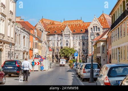 14 MAY 2018, BUDAPEST, HUNGARY: Narrow Fortuna street in Castle District of Budapest Stock Photo
