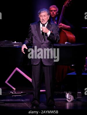 Tony Bennett performs at the Broward Center for the Performing Arts in Fort Lauderdale, Florida. His daughter Antonia opened the show with her own bri Stock Photo