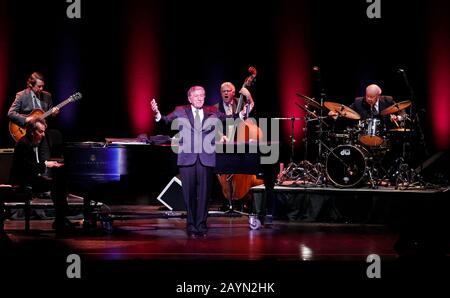 Tony Bennett performs at the Broward Center for the Performing Arts in Fort Lauderdale, Florida. His daughter Antonia opened the show with her own bri Stock Photo