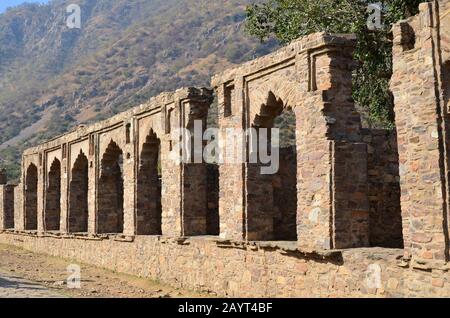 Ruins of 17th century Bhangarh Fort at Alwar Village in Rajasthan, India Stock Photo