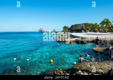 People snorkeling at Cozumel Chankanaab National Park on Cozumel Island near Cancun in the state of Quintana Roo, Yucatan Peninsula, Mexico. Stock Photo