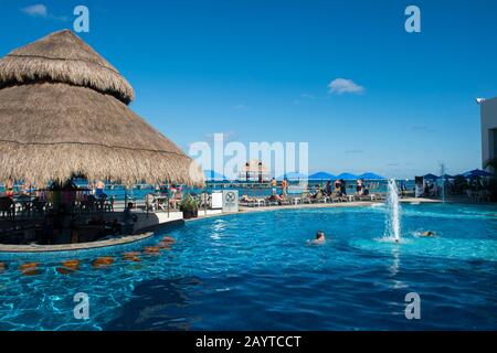 View of a bar at Cozumel Chankanaab National Park on Cozumel Island near Cancun in the state of Quintana Roo, Yucatan Peninsula, Mexico. Stock Photo