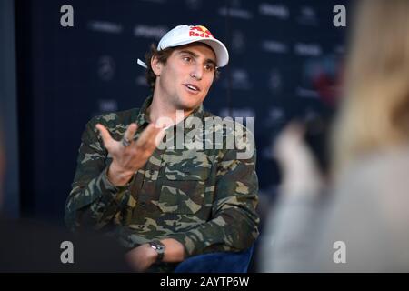 Berlin, Deutschland. 17th Feb, 2020. Leonardo Fioravanti (surfer). GES/Laureus World Sports Awards 2020, Berlin, February 17th, 2020 | usage worldwide Credit: dpa/Alamy Live News Stock Photo