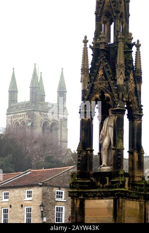 Monument to Second Baron Feversham, Helmsley Market Square, North Yorkshire Stock Photo