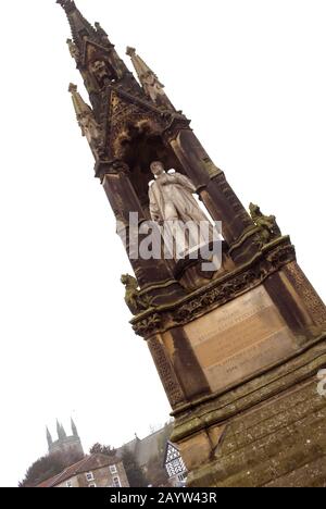 Monument to Second Baron Feversham, Helmsley Market Square, North Yorkshire Stock Photo