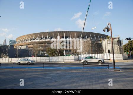 Tokyo, Japan. 17th Feb, 2020. View of the new National Stadium in Kasumigaoka, Shinjuku, Tokyo, Japan.The stadium will serve as the main stadium for the opening and closing ceremonies and for the track and field events at the Tokyo 2020 Summer Olympic Games and Paralympic Games. Credit: Stanislav Kogiku/SOPA Images/ZUMA Wire/Alamy Live News Stock Photo