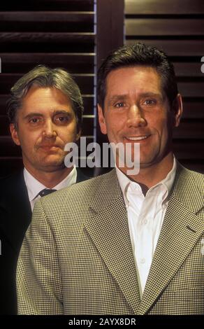 Tony George former CEO of Indianapolis Motor Speedway and Eddie Cheever Racing driver. 2001 Stock Photo