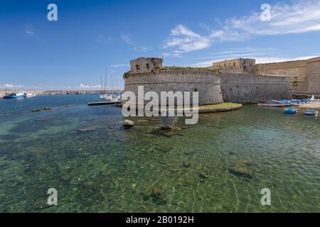 Angevine-Aragonese Castle from the 13th century built by the Byzantines, Gallipoli, Puglia, Southern Italy. Stock Photo