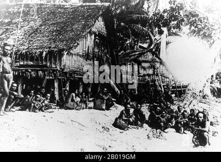 Thailand: Chao Thalae 'Sea Gypsies', Phuket, early 20th century.  The ‘Sea Gypsies’ or Moken of the Andaman Sea, known in Thai as chao thalae or ‘people of the sea’, are divided into three groups. They number between 4,000 and 5,000, they live only on the coast, either in huts by the shore, or on craft that ply the coastal waters from the Mergui Archipelago in Burma to the Tarutao Islands in Southern Thailand.  The largest Sea Gypsy group are the Urak Lawoi, numbering around 3,000. They live in simple shacks on beaches stretching south from Phuket to the Tarutao islands. Stock Photo