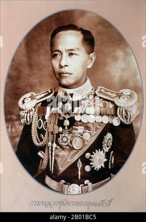 Thailand: Admiral Prince Abhakara Kiartivongse (19 December 1880 - 19 May 1923), father of the Royal Thai Navy. Portrait, early 20th century.  Abhakara Kiartivongse, also referred to as Prince Abhakorn/Ap-hakon of Chumphon, was the 28th son of King Chulalongkorn, Rama V. Born to a non-royal mother, he was not eligible to become king. He was educated at the Naval Academy in the United Kingdom and returned to found the Royal Siamese Navy, where he served as Commander-in-Chief. He was the commanding officer of the Phra Ruang destroyer that sailed from Britain to Bangkok. Stock Photo