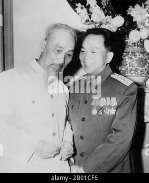 Vietnam: President Ho Chi Minh (19 May 1890 – 3 September 1969) talking with General Vo Nguyen Giap (25 August 1911 - 4 October 2013), Hanoi, 1962.  Hồ Chí Minh, born Nguyễn Sinh Cung and also known as Nguyễn Ái Quốc, was a Vietnamese Communist revolutionary leader who was prime minister (1946-1955) and president (1945-1969) of the Democratic Republic of Vietnam (North Vietnam).  Vo Nguyen Giap (Vietnamese: Võ Nguyên Giáp) was a Vietnamese officer in the Vietnam People's Army and a politician. He was a principal commander in the two Indochina Wars. Stock Photo