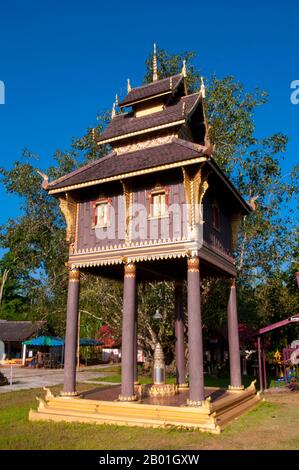 Thailand: The raised Ho Trai or scripture library at Wat Si Pho Chai Na Phung, Na Haeo District, Loei Province.  Loei (Thai: เลย) Province is located in Thailand's upper North-East. Neighboring provinces are (from east clockwise) Nong Khai, Udon Thani, Nongbua Lamphu, Khon Kaen, Phetchabun, Phitsanulok. In the north it borders Xaignabouli and Vientiane Provinces of Laos.  The province is covered with low mountains, while the capital Loei is located in a fertile basin. The Loei River, which flows through the province, is a tributary of the Mekong. Stock Photo