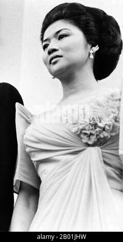 Philippines: Imelda Marcos, First Lady of the Philippines 1965-1986, during a state visit at the White House in 1966.  Imelda R. Marcos (born Imelda Remedios Visitacion Romualdez on July 2, 1929) is a Filipino politician and widow of 10th Philippine President Ferdinand Marcos. Upon the ascension of her husband to political power, she held various positions to the government until 1986. She is sometimes referred to as the Steel Butterfly or the Iron Butterfly and is often remembered for symbols of the extravagance of her husband's political reign, including her collection of 2700 pairs of shoes Stock Photo
