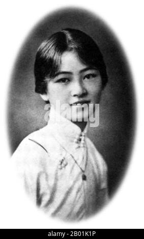 China: Lin Huiyin (10 June 1904 - 1 April 1955), Chinese architect and writer, c. 1920s.  Lin Huiyin, known as Phyllis Lin or Lin Whei-yin when in the United States, was a noted 20th century Chinese architect and writer. She is said to have been the first female architect in China.  She was born in Hangzhou though her family had roots in Minhou, Fujian province. From a rich family, Lin Huiyin received the best education a woman could obtain at that time, studying both in Europe and America. She attended St Mary's College in London. Stock Photo
