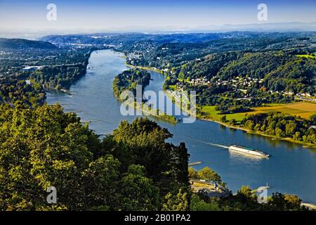 view from Drachenfels to River Rhine, Germany, North Rhine-Westphalia, Siebengebirge, Koenigswinter Stock Photo