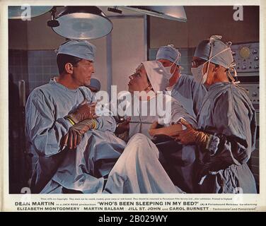 WHO'S BEEN SLEEPING IN MY BED (1963) DEAN MARTIN  CAROL BURNETT  DANIEL MANN (DIR)  MOVIESTORE COLLECTION LTD Stock Photo