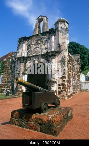 A Famosa Malay Kota A Famosa The Famous In Portuguese Is A Portuguese Fortress It Is Among The Oldest Surviving European Architectural Remains In Asia The Porta De Santiago A Small Gate House Is The Only Remaining Part Of The Fortress Still Standing