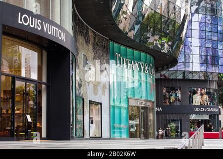 High end luxury lifestyle Louis Vuitton boutique shop at Orchard ION,  Singapore Stock Photo - Alamy