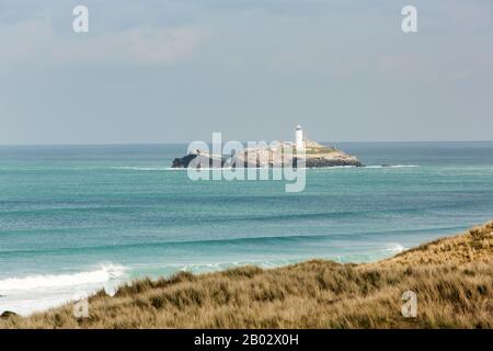 Godrevy Lighthouse on Godrevy Island, near Hayle, the north Cornish coast, Cornwall, England Stock Photo