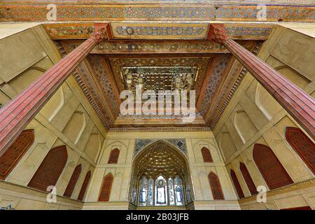 Historical Cehel Sutun Palace in Isfahan, Iran Stock Photo