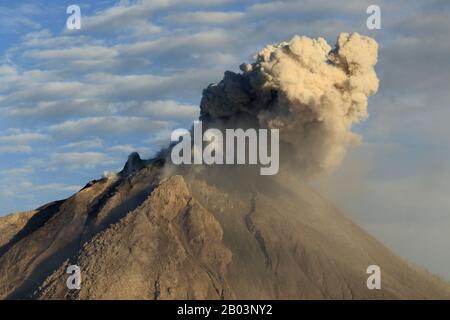 Eruption of the sinabung volcano Stock Photo