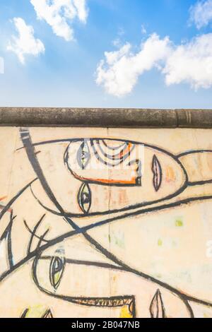 cubistic faces at east side gallery Stock Photo