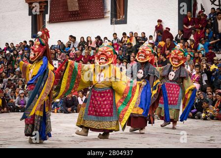 Buddhist monks performing Cham or masked dances at the Hemis Tse-chu Festival which is held at the Hemis Monastery in Ladakh, northern India Stock Photo