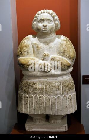 Ggantija Temples, Gozo, Malta 02/02/2020. Replica of the skirted female figure found shattered at the Xaghra Circle - a neolithic funerary complex dat Stock Photo