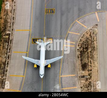 Aeroport de Palma, Airport Palma de Mallorca, Palma, Mallorca, Balearic Islands, Spain, Europe, Aeroport de Son Sant Joan, ES, Espana, airplane, runwa Stock Photo