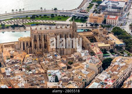 Aerial view, local view, Santa Iglesia Catedral de Mallorca, Cathedral of Palma, Palau Reial de L'Almudaina, Royal Palace, Canamunt, Palma, Mallorca, Stock Photo