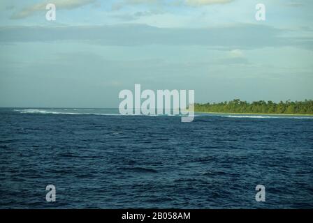 View of coral reef in front of Malaita Island, the largest island of the Malaita Province in the Solomon Islands Stock Photo