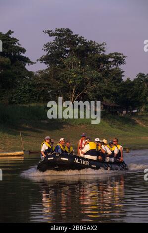 BRAZIL, AMAZON RIVER, NEAR PARINTINS, RIO BALAIO, ZODIAC EXCURSION ...