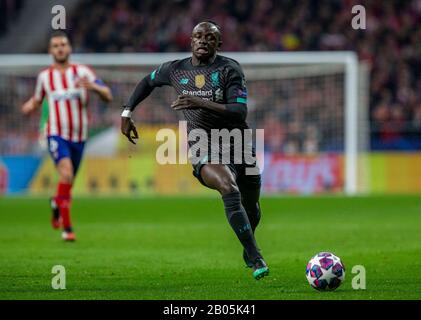 Liverpool's FC Sadio Mane seen in action during the UEFA Champions League match, round of 16 first leg between Atletico de  Madrid and Liverpool FC at Wanda Metropolitano Stadium in Madrid.(Final score; Atletico de Madrid 1:0 Liverpool FC) Stock Photo