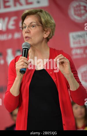 Las Vegas, NV, USA. 18th Feb, 2020. Elizabeth Warren at the Culinary Union intimate event with guest room attendants, and Senators Amy Klobuchar and Elizabeth Warren discussing working womenÕs fight for One Job Should Be Enough at the Culinary UnionÕs Big Hall in Las Vegas, Nevada on February 18, 2020. Credit: Damairs Carter/Media Punch/Alamy Live News Stock Photo