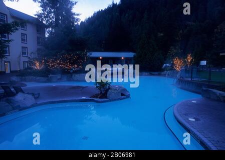 CANADA, B.C., HARRISON HOT SPRINGS  RESORT AND SPA, POOL Stock Photo