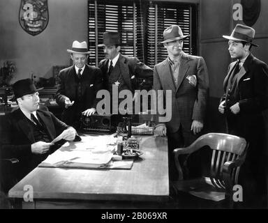 C. HENRY GORDON PAUL MUNI GEORGE RAFT SCARFACE (1932 Stock Photo - Alamy