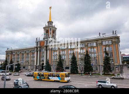 Grand ornate building, Ekaterinburg City Hall with tram, Lenin Avenue, Yekaterinburg, Siberia, Russian federation