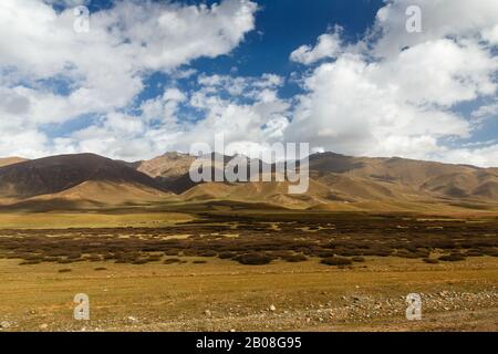 Suusamyr Valley, Mountain landscape. Panfilov District, Chuy Region Kyrgyzstan Stock Photo