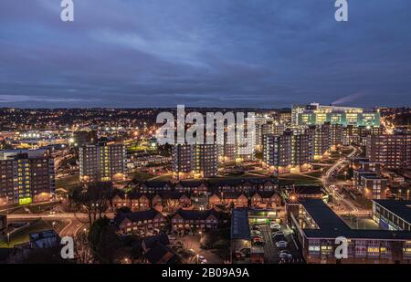 Night shot over Lincoln green tower blocks and St James's Hospital - Leeds Stock Photo