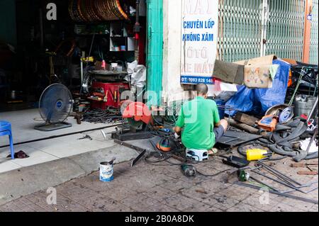Loa Chai, Vietnam - Oct 11,2019. On the streets of Vietnam. Scene welder working Stock Photo