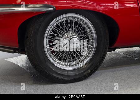 Wheel detail of a 1968 Jaguar E Type Stock Photo