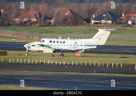 G-IASM, a Beechcraft B200 Super King Air operated by 2Excel Aviation/Broadsword Aviation, at Prestwick International Airport in Ayrshire. Stock Photo